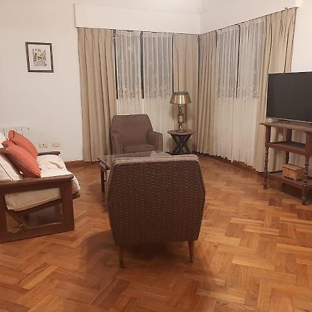 Вилла Casa Frente Al Parque San Martin Zona Residencial Мендоса Экстерьер фото